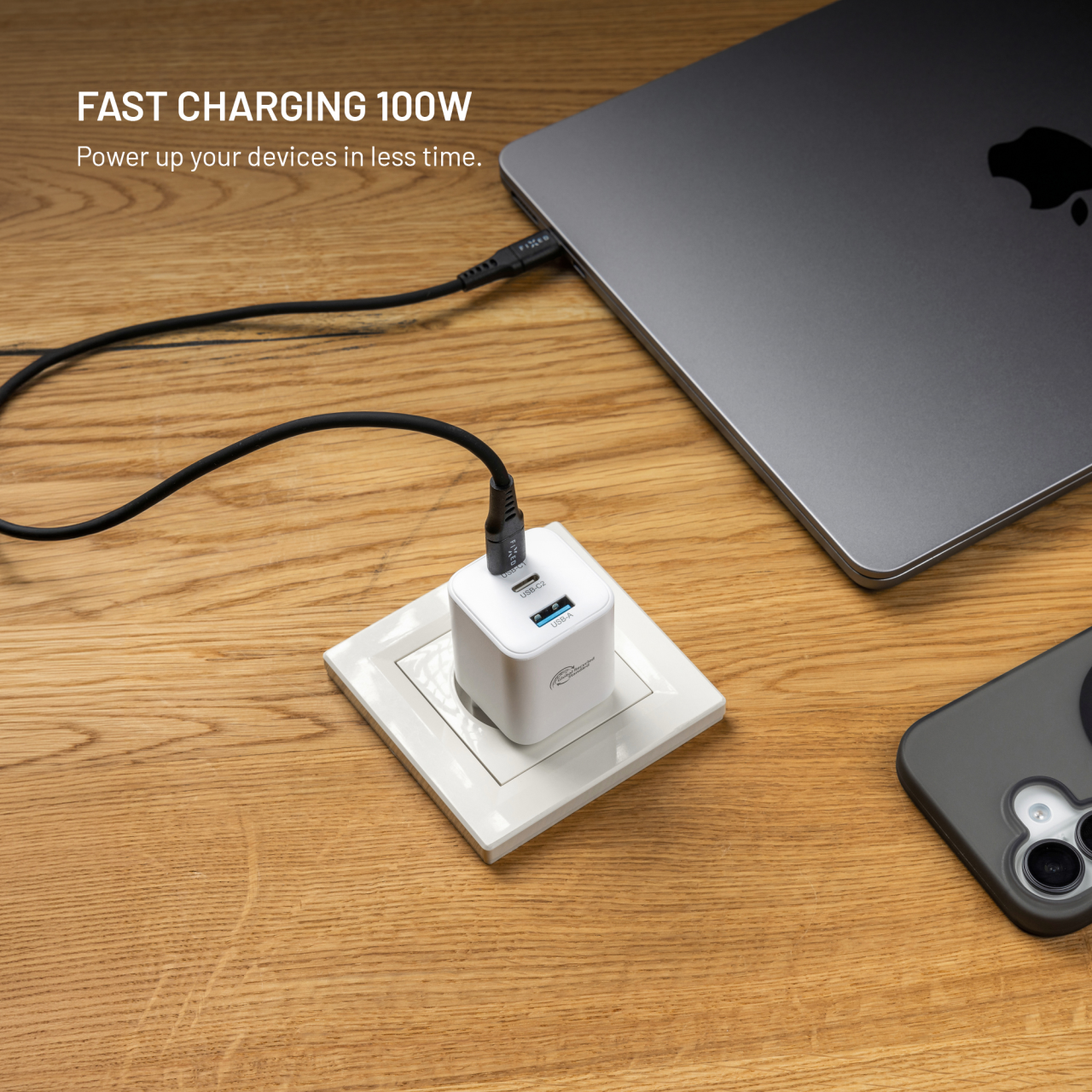 GaN nabíječka do sítě 100W s 2xUSB-C a USB výstupem, podpora PD - Fixed Mini, bílá