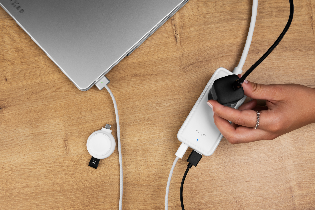 Síťový prodlužovací adaptér 65W s 2x USB-C a 2x USB, GaN III, 3m - Fixed Charging Strip, bílý