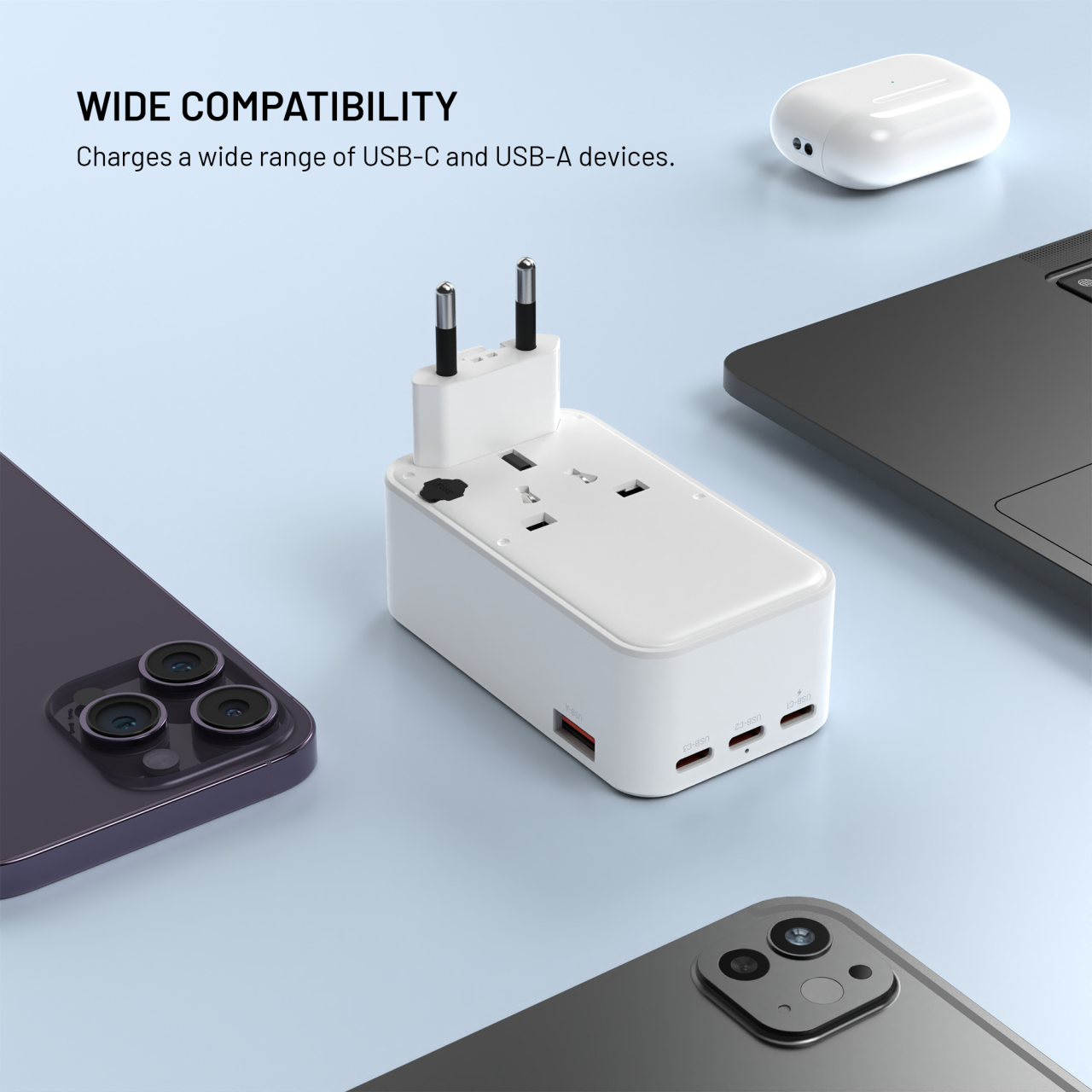 Cestovní adaptér FIXED Voyager Slim 45W bílý