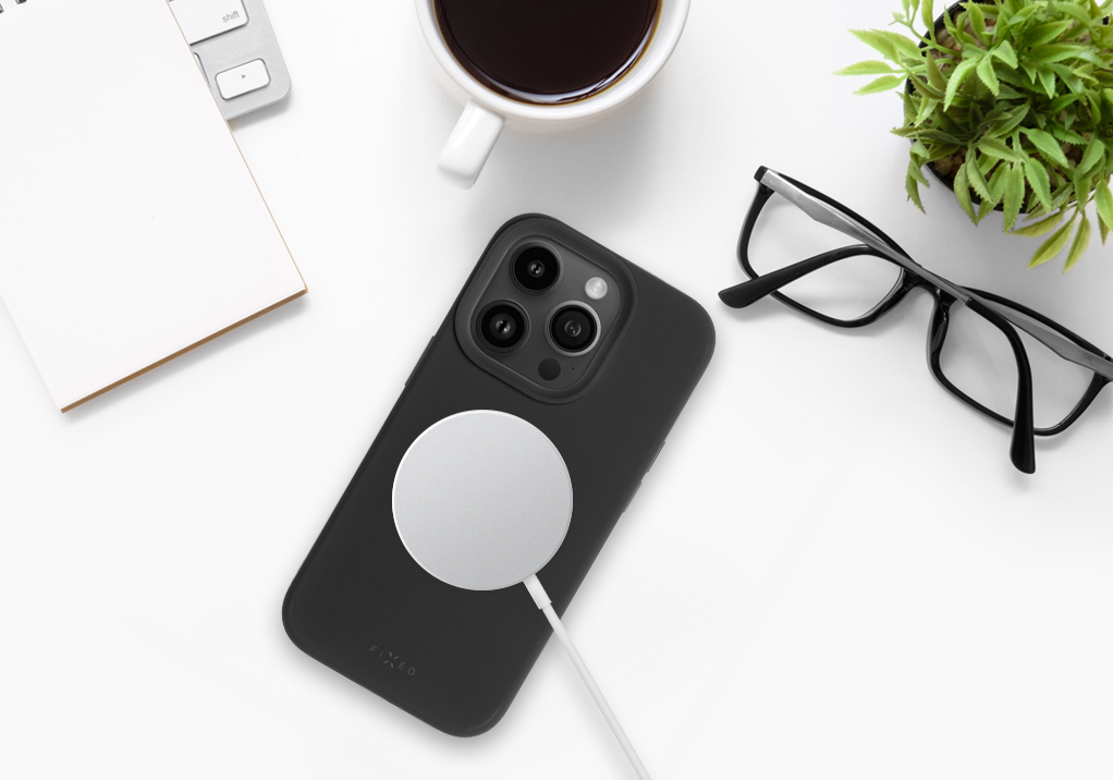 FIXED Kožený zadní kryt MagLeather s podporou MagSafe pro Apple iPhone 16 Plus, černý