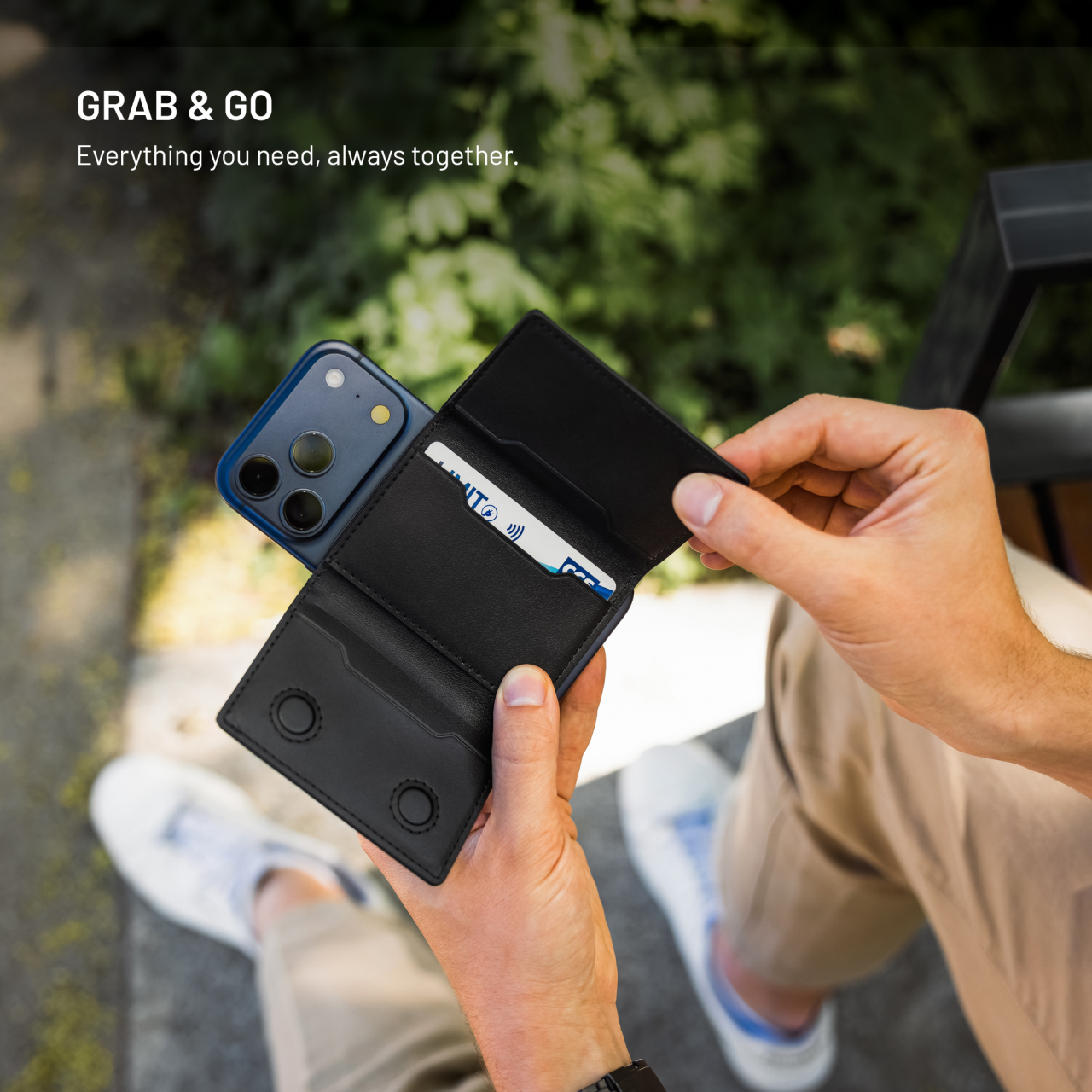 Magnetická peněženka MagSafe - Fixed MagWallet Trifold, černá
