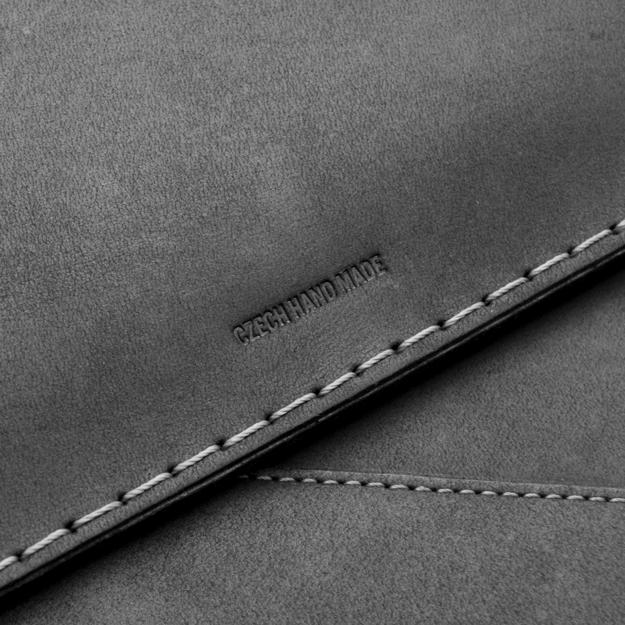 Kožené pouzdro pro Apple iPad Pro 12,9" (2018/2020/2021/2022) - Fixed Oxford, černé