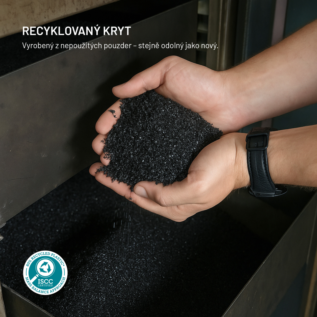 Černý gelový kryt FIXED ReStory iPhone 16 Pro