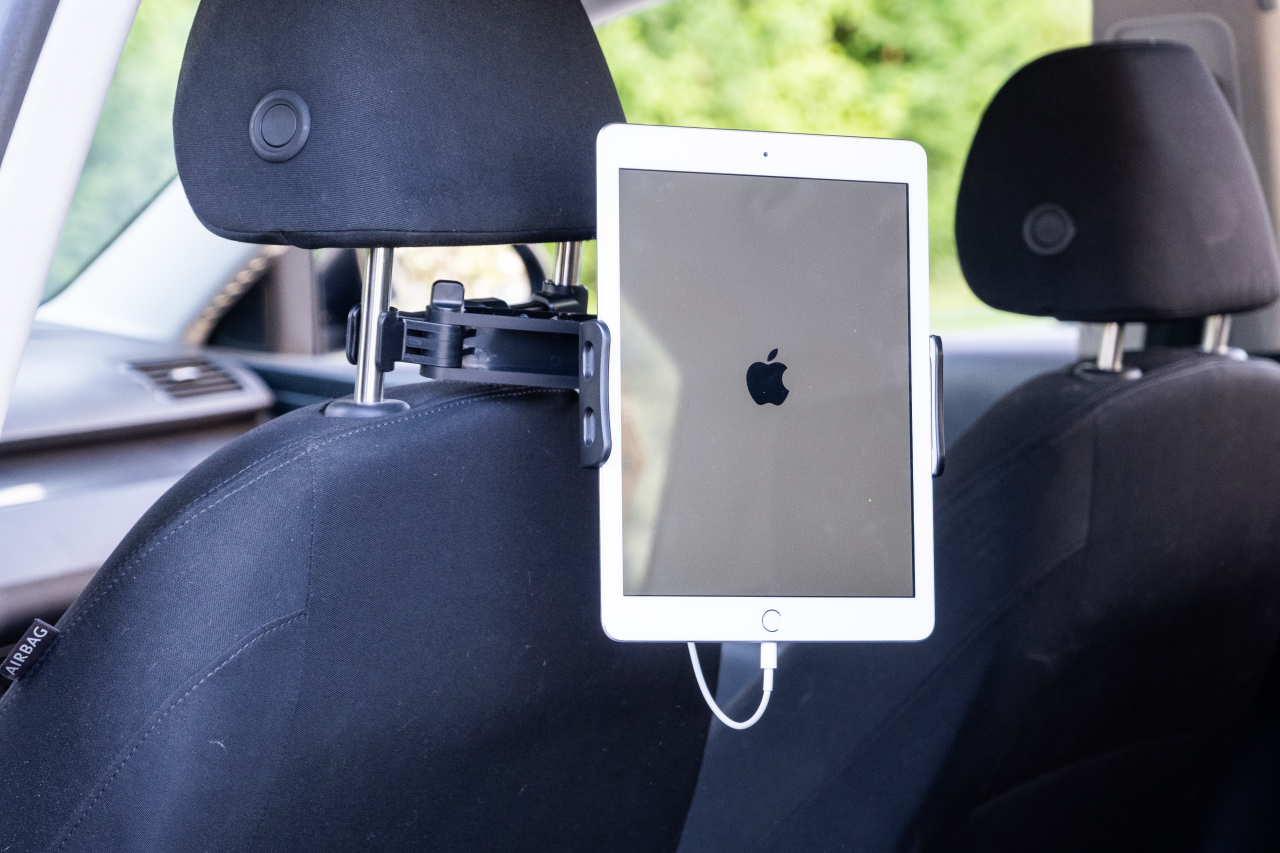 Univerzální držák pro tablety Tab Passenger 2 s uchycením do opěrky hlavy a s nastavitelným ramenem - Fixed, černý