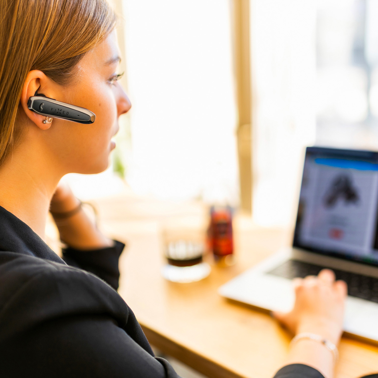 FIXED Bluetooth headset Talk, černý