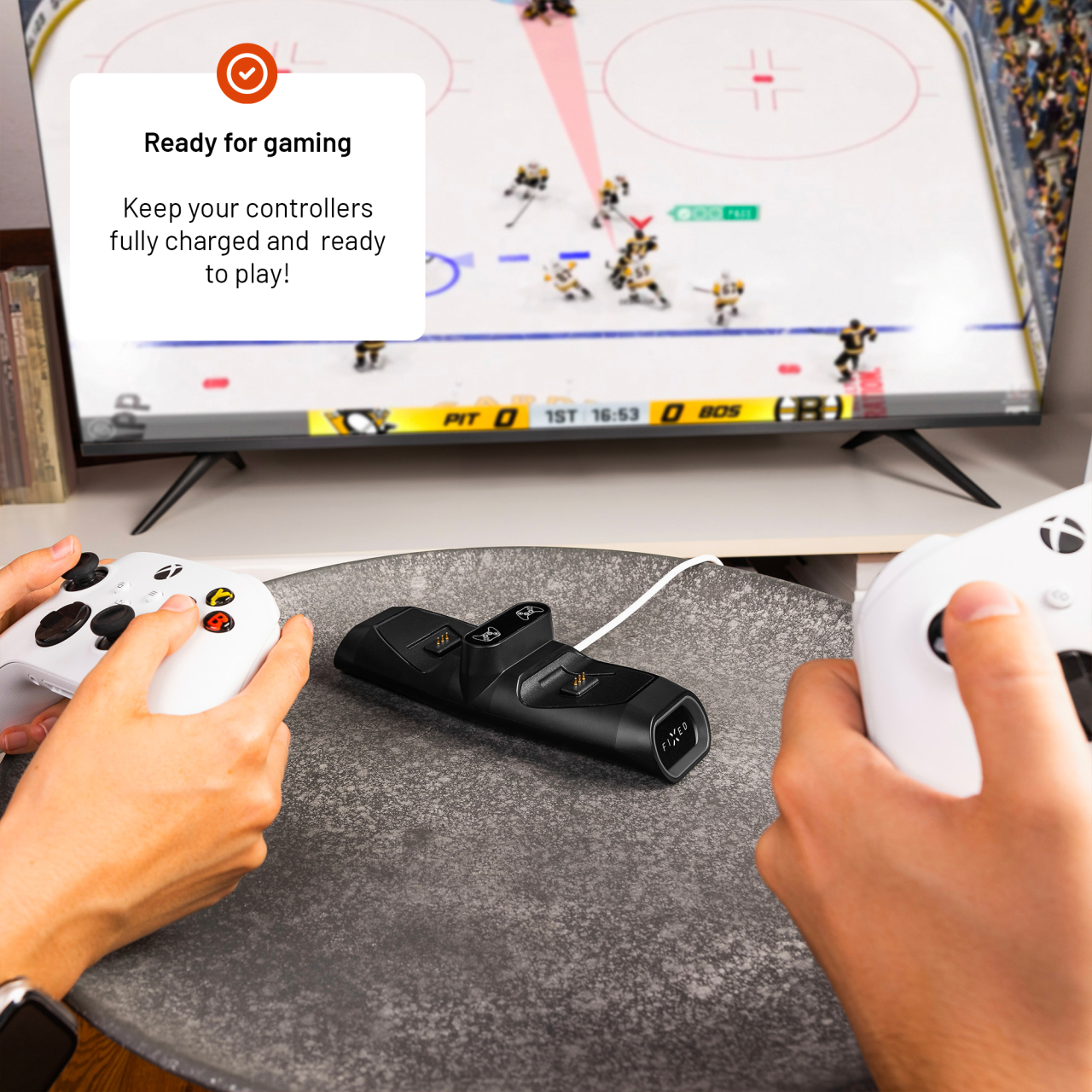 FIXED Dobíjecí stanice pro dva bezdrátové ovladače Xbox Series S, X a One, černá