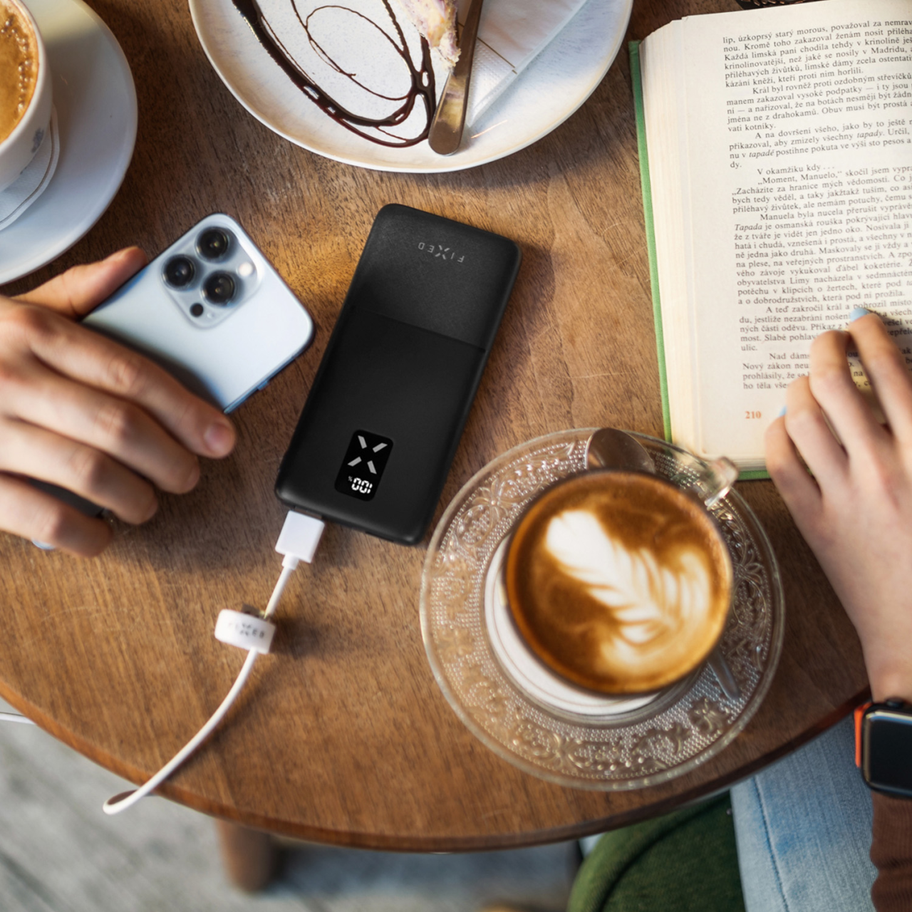 FIXED Powerbanka Zen 10 s LCD displejem a výstupem PD 20W, 10 000 mAh, černá