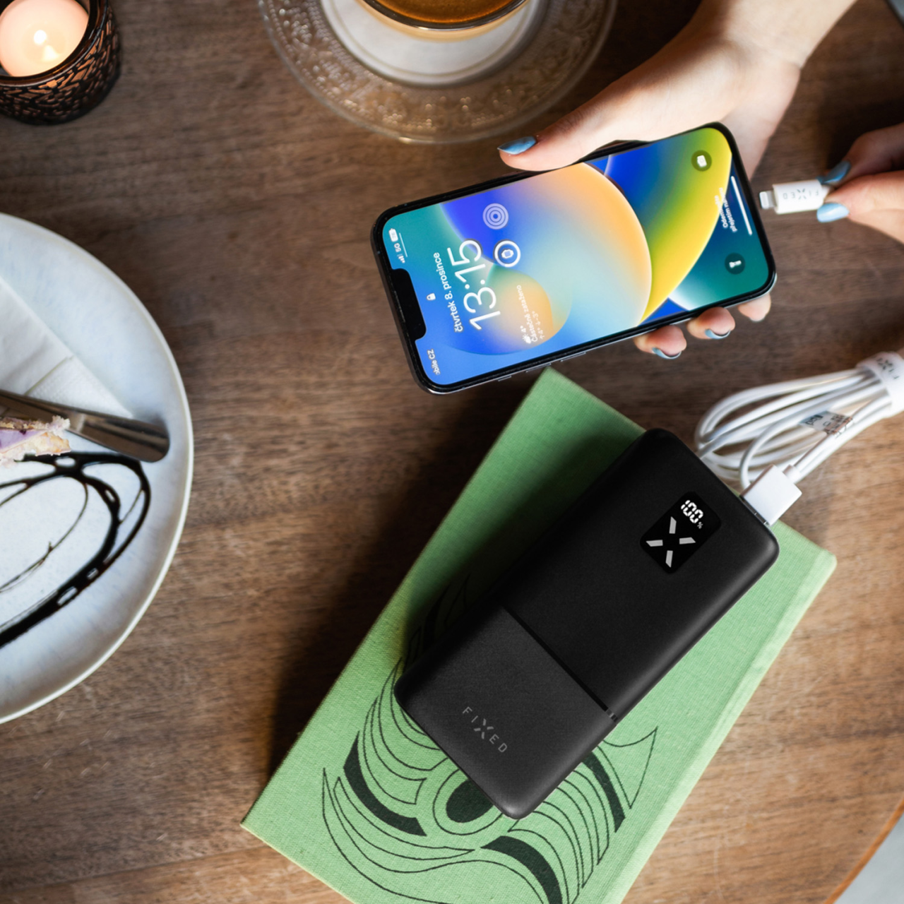 FIXED Powerbanka Zen 20 s LCD displejem a výstupem PD 20W, 20 000 mAh, černá