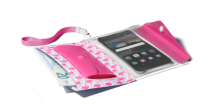 Voděodolné pouzdro s peněženkou Cellularline Voyager Pochette pro telefony do velikosti 5,2", růžové